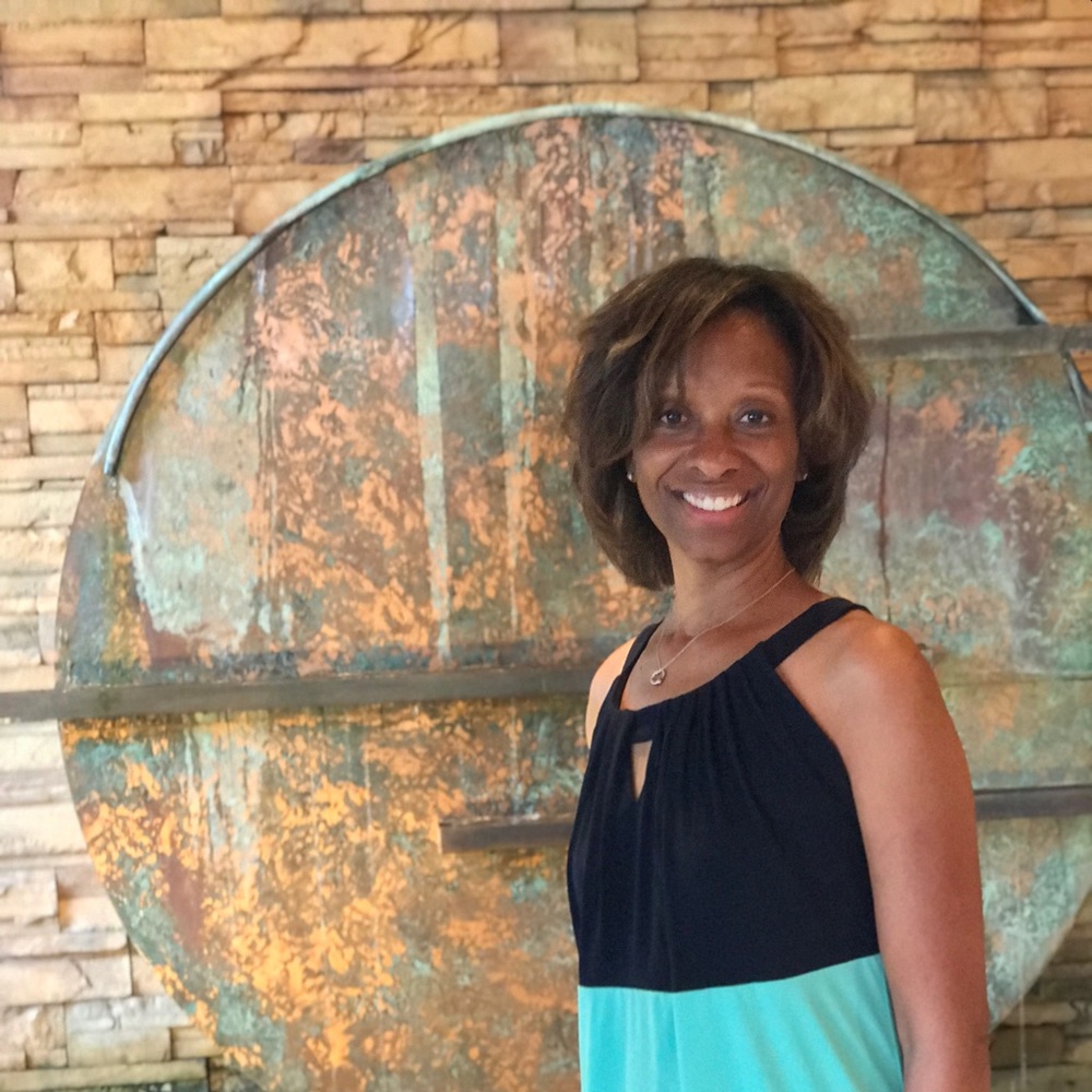 Meet your Posher, Valerie